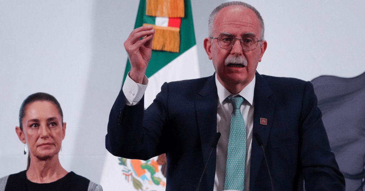 Claudia Sheinbaum, presidenta de México, y Julio Berdegué, secretario de Agricultura y Desarrollo Rural