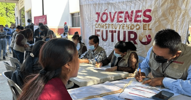 Jóvenes Construyendo el Futuro