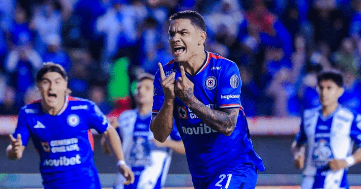 Cruz Azul vence a Pachuca