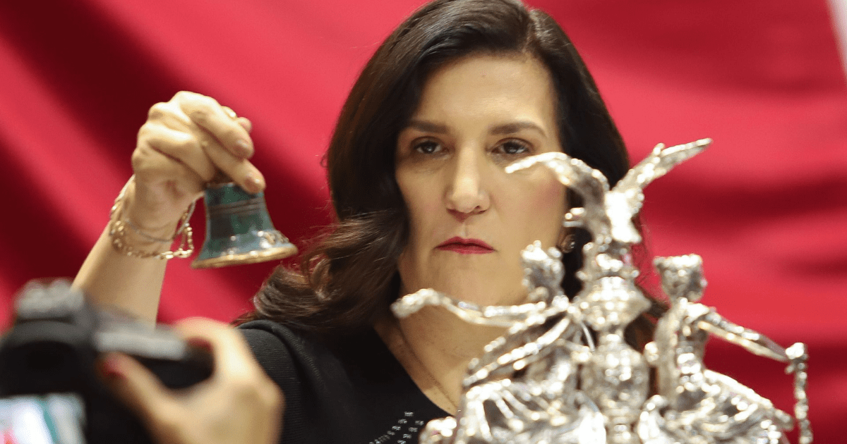 Kenia López Rabadán