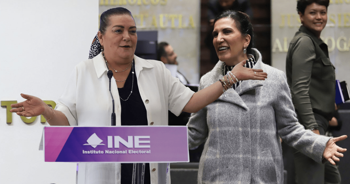 Kenia López Rabadán