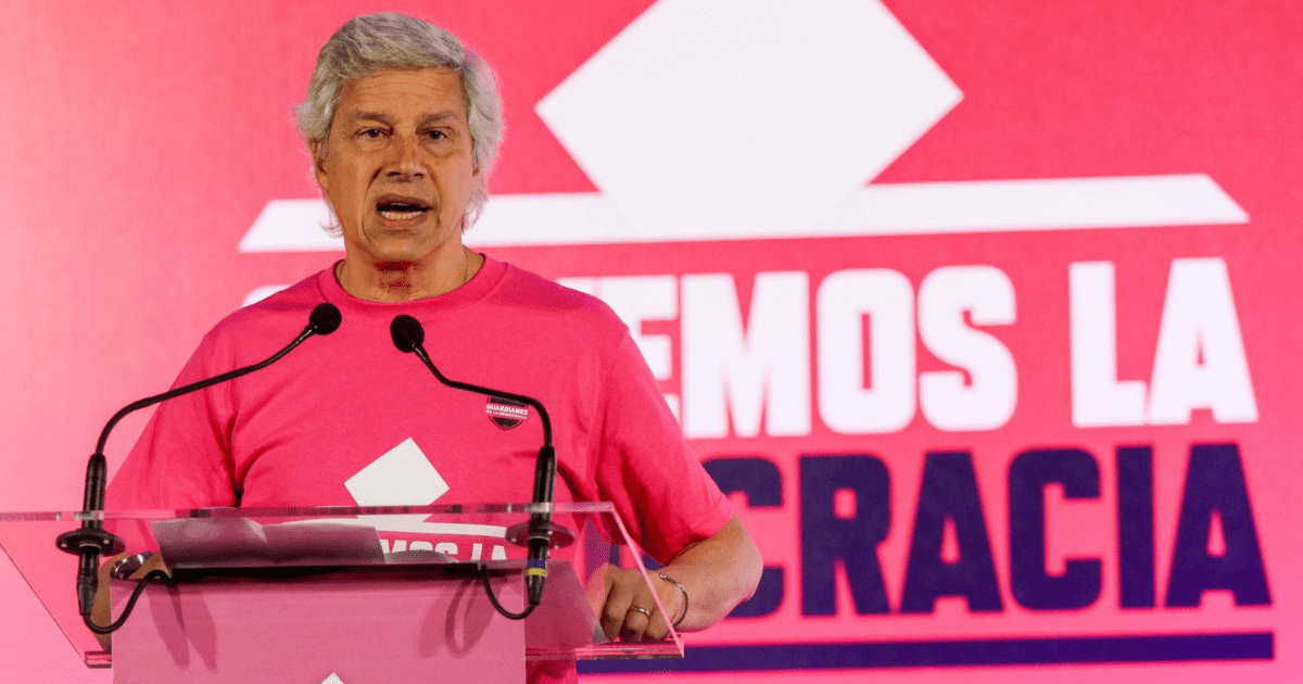 Congreso analiza iniciativa ciudadana para cambiar financiamiento electoral